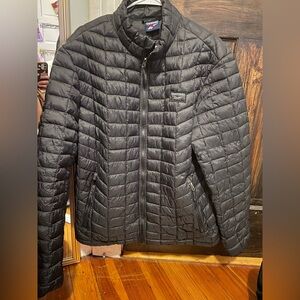 Reebok Black Quilted Men's Puffer Jacket